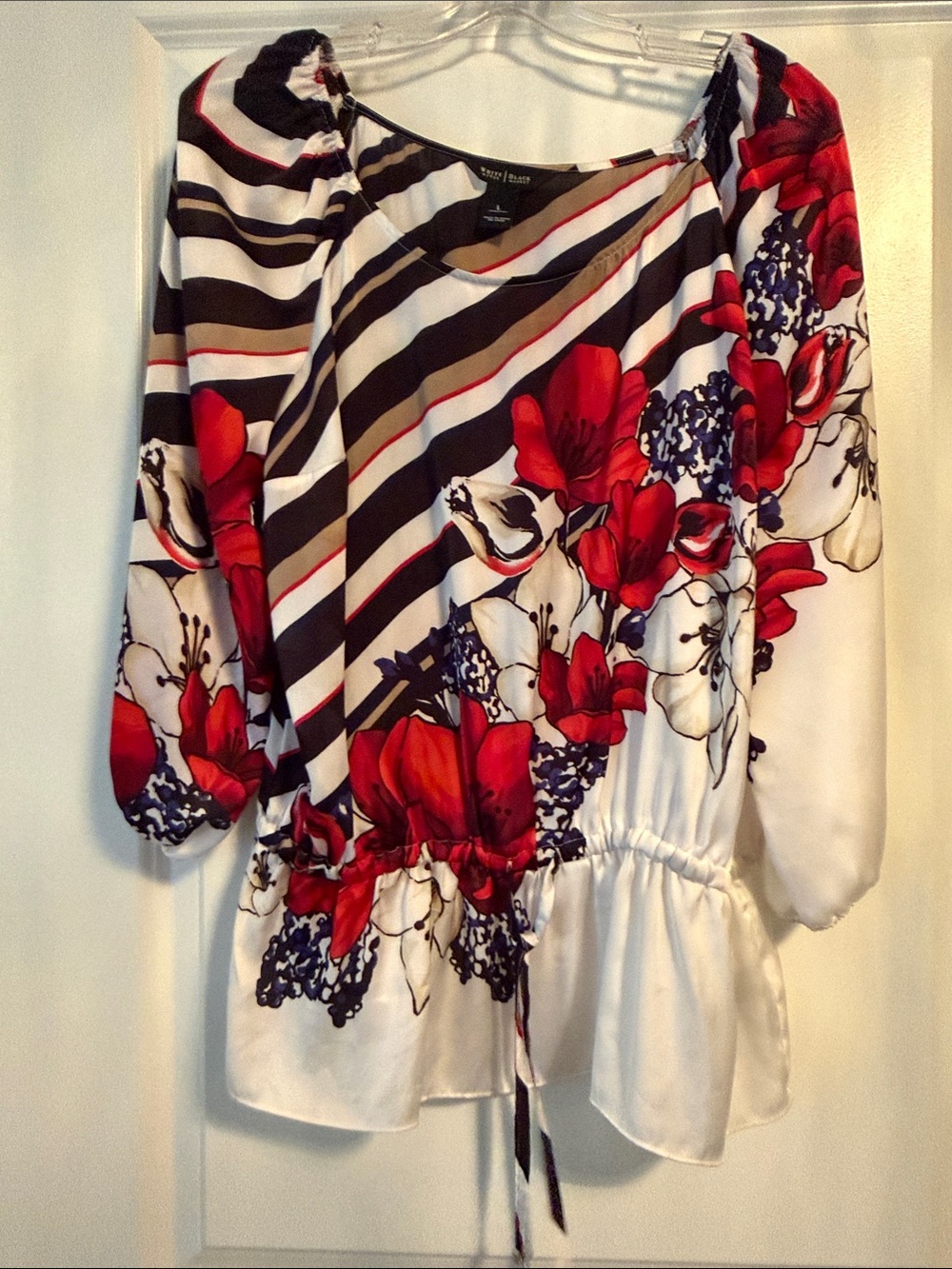 White House Black Market Red Black White Floral Stripe Tunic